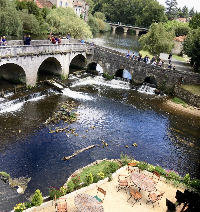 Brantômes - village français - moulin de l'abbaye - à la bonne tambouille - Crédit photo : Élodie Berchotteau