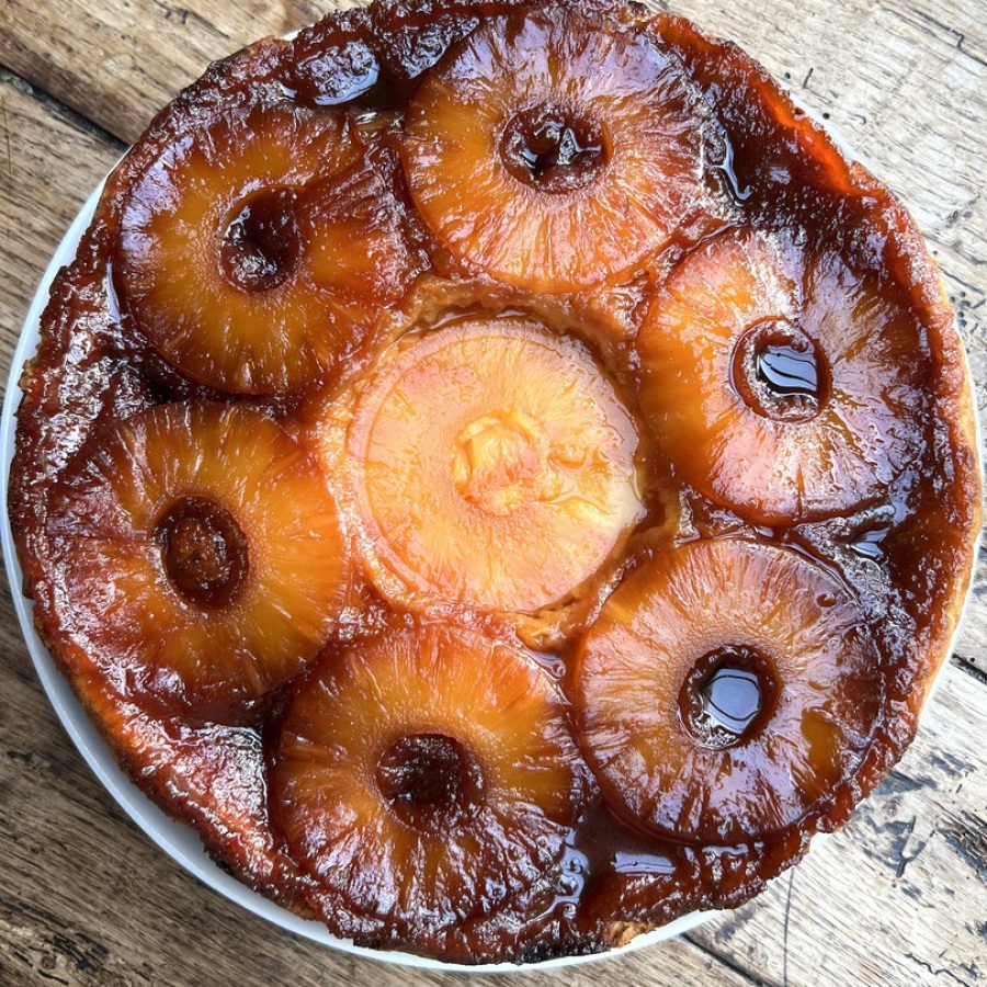 gâteau moelleux ananas renversé caramélisé - à la bonne tambouille - Crédit photo : Élodie Berchotteau